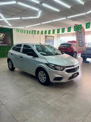 CHEVROLET ONIX 1.0 MPFI JOY 8V FLEX 4P MANUAL CHEVROLET ONIX 1.0 MPFI JOY 8V FLEX 4P MANUAL